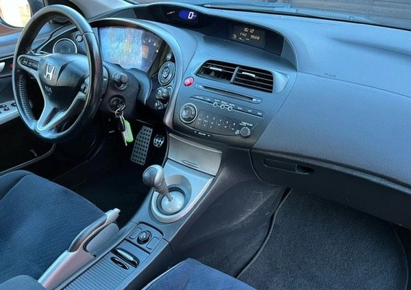 Honda Civic cena 17900 przebieg: 172538, rok produkcji 2007 z Kraków małe 121